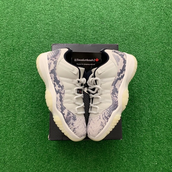 🦴*NEW* Air Jordan 11 Retro Low “Snake Light Bone” - Picture 2 of 11